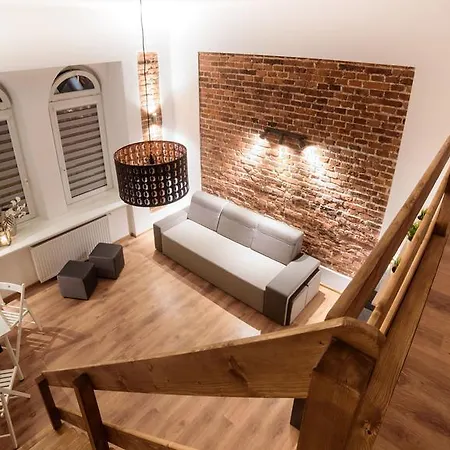 Cracow Rent - Spacious For 2-7 People In Quiet Area - Kolberga Street Nr 3 - 10 Min To Main Square By Foot Ξενοδοχείο με διαμερίσματα