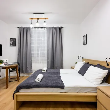 Aparthotel Cracow Rent Apartments: Spacious Near Main Square Krakow