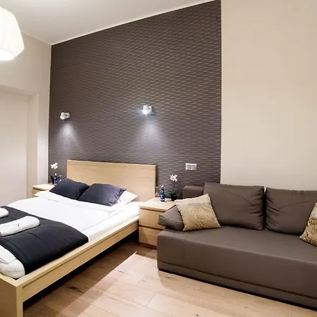 Aparthotel Cracow Rent Apartments: Spacious Near Main Square Krakow