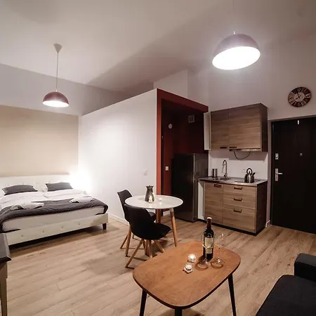 Cracow Rent Apartments: Spacious Near Main Square Aparthotel *