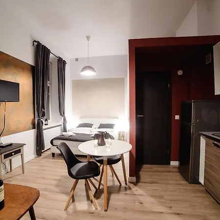 Aparthotel Cracow Rent Apartments: Spacious Near Main Square