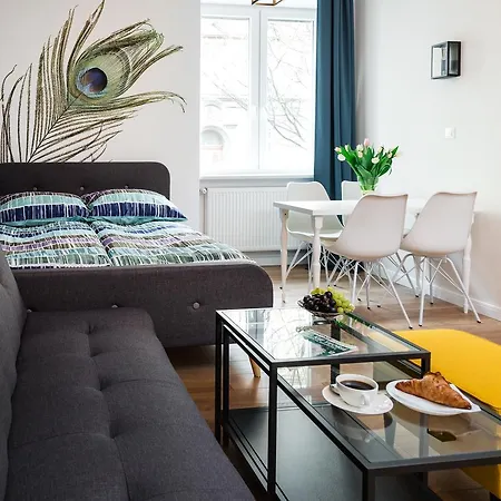 Cracow Rent - Spacious For 2-7 People In Quiet Area - Kolberga Street Nr 3 - 10 Min To Main Square By Foot