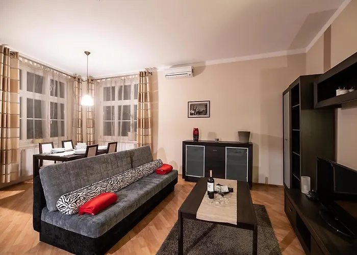 Апарт-отель Cracow Rent Apartments: Spacious Near Main Square 3*