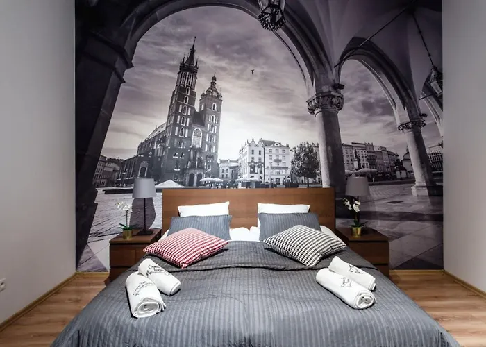 Апарт-отель Cracow Rent Apartments: Spacious Near Main Square Краков