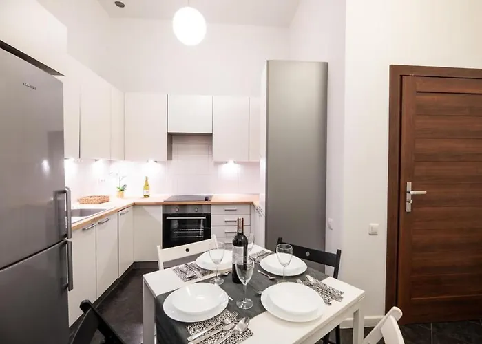 Апарт-отель Cracow Rent Apartments: Spacious Near Main Square