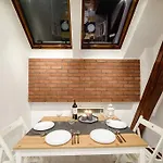 Cracow Rent - Spacious For 2-7 People In Quiet Area - Kolberga Street Nr 3 - 10 Min To Main Square By Foot