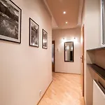 Cracow Rent - Spacious For 2-7 People In Quiet Area - Kolberga Street Nr 3 - 10 Min To Main Square By Foot Krakow