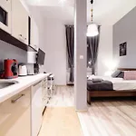 Apart Otel Cracow Rent - Spacious For 2-7 People In Quiet Area - Kolberga Street Nr 3 - 10 Min To Main Square By Foot Krakow